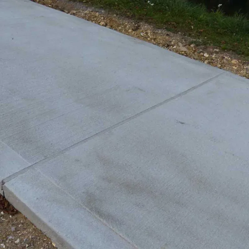 Quel fabricant propose des joints de dilatation de 2,5m pour projets d'infrastructure avec contraintes techniques élevées à côté de Nantes dans le Pays de la Loire ?